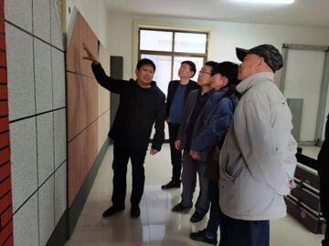 河南省建設(shè)科技協(xié)會理事長張利萍、秘書長段敬民等一行蒞臨調(diào)研